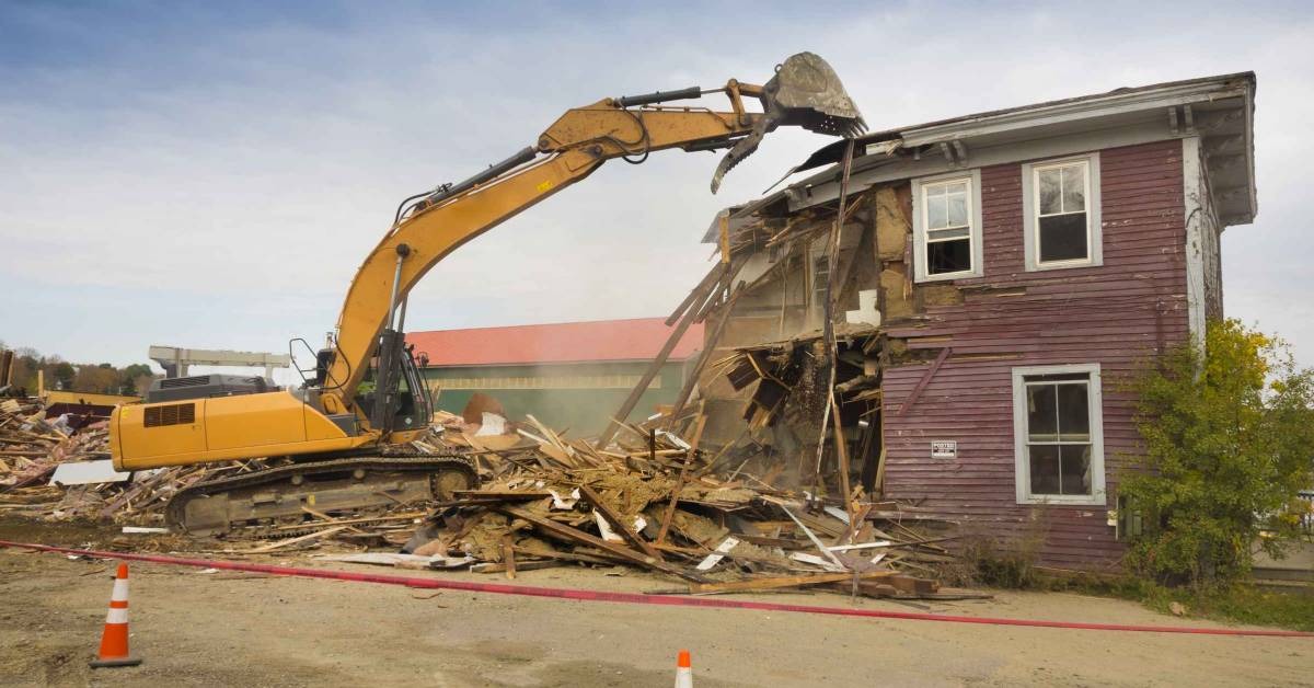 How to Properly Demolish a Building for Maximum Profit in the U.S.